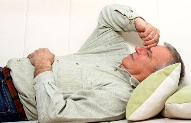 izgalom utáni fájdalom a férfiak heréiben